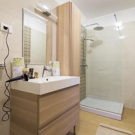 Вилла Land Лабин