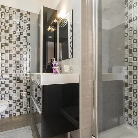 Land Вилла Лабин