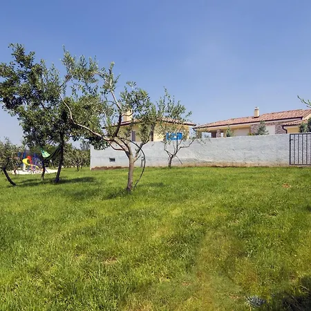 Land * Labin (Istria)